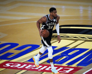 Το πρόγραμμα των τροπαιούχων Μπακς στο Emirates NBA Cup