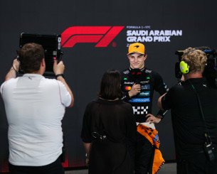 Η Apple προσφέρει 150 εκατομμύρια για να «κλέψει» τα δικαιώματα της Formula 1