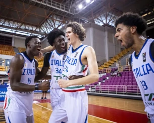 H Ιταλία πέρασε στον τελικό του Eurobasket U20 επικρατώντας της Σερβίας