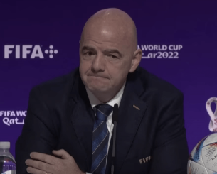 Ένωση ποδοσφαιριστών κατά Ινφαντίνο: «Νομίζει ότι είναι Θεός»