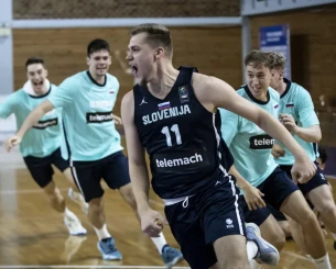 Με buzzer beater στην παράταση η Σλοβενία απέκλεισε τη Γερμανία στο Eurobasket U20 (video)