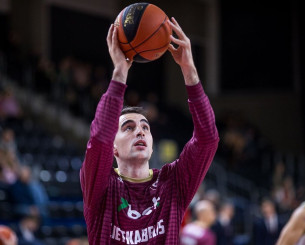 Τι ισχύει με το διαβατήριο του Πετσάρσκι και οι προχωρημένες επαφές της ΑΕΚ Betsson