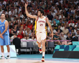 Ο Άλεξ Αμπρίνες είπε «αντίο» στο μπάσκετ