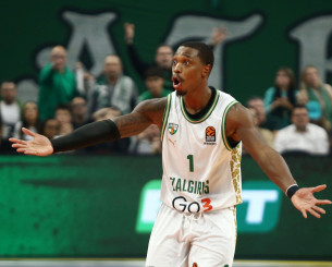 Αυτό είναι το συμβόλαιο του Λόνι Γουόκερ στη Μακάμπι που τον βάζει στο Top 5 των ακριβοπληρωμένων