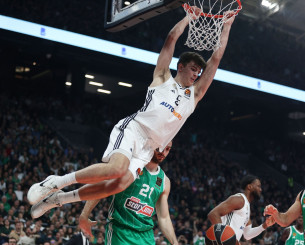 «Hugo Boss»: Ο Γκονζάλεθ τα πηγαίνει καλά και δικαιώνει την επιλογή των Σέλτικς