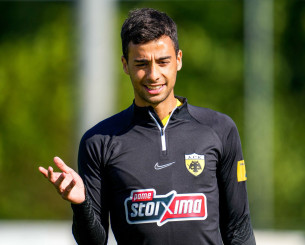 Ο Μαχαίρας αποχαιρέτισε την ΑΕΚ και πάει στον Ηρακλή