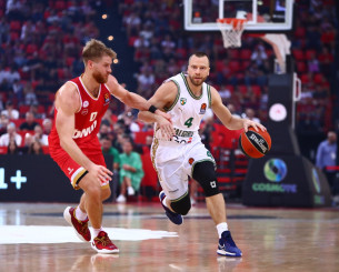 Η ΑΕΚ πήρε θέση για Λεκαβίτσιους