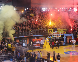 Πρόστιμα σε 3 ομάδες της Stoiximan GBL για υβριστικά συνθήματα