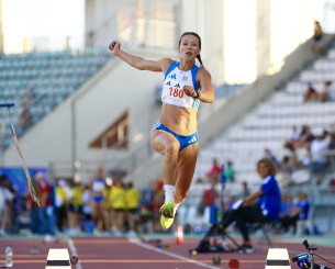 Στο τελευταίο άλμα της εξασφάλισε το χάλκινο του τριπλούν στο Βαλκανικό η Κορένεβα