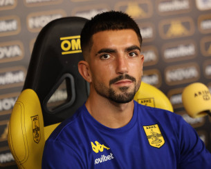 Μόντσου: «Πρέπει να μπούμε στο γήπεδο και να… δαγκώνουμε»