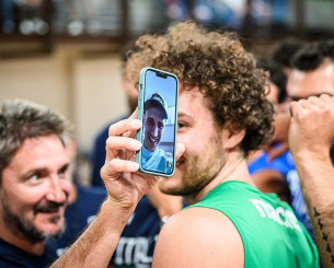 Η Ιταλία ξεκίνησε προετοιμασία για το Eurobasket με... Πολονάρα (video)