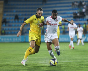 Ο Άρης έκανε τα εύκολα, δύσκολα και τώρα τρέχει για την ανατροπή στο Κλ. Βικελίδης