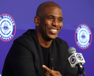 Ο Πολ επέστρεψε στους Κλίπερς: «Έχουμε μια εκκρεμότητα»