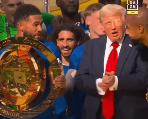 Ο Κουκουρέγια για τη σκηνή που έγινε viral με τον Τραμπ: «Αναρωτιόμουν ποιος θα του έλεγε κάτι, φοβήθηκα»