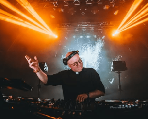 Πασίγνωστος dj - ιερέας θα είναι παρών στο πάρτι του πορτογαλικού Super Cup