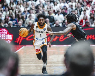 Φουλάρει για τον Τζόρνταν Γουόκερ η Ρίτας Βίλνιους