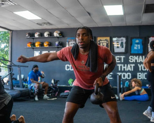 «Ο Φρανκ έχει προοδεύσει αυτό το καλοκαίρι»: Στα άδυτα της προετοιμασίας του Μπάρτλεϊ ενόψει ΑΕΚ