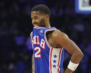 Στόχος του Ολυμπιακού από το NBA υπέγραψε στους Σανς αλλά χωρίς εγγυήσεις - Πιθανή η αποδέσμευσή του