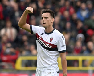 «Η ΑΕΚ θέλει δανεικό τον Μόρο, η Μπολόνια μόνο πώληση»