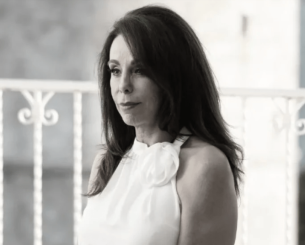 Συγκλονίζει η Βούλα Πατουλίδου: «Το γέλιο που ήταν ανάσα έσβησε σήμερα το πρωί»