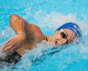 Πανελλήνιο ρεκόρ στα 200μ μεικτή με το καλημέρα για την Παυλοπούλου