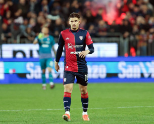 H ΑΕΚ δυνατά για τον Ραζβάν Μάριν!