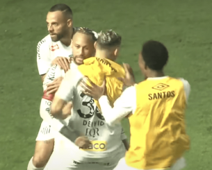 Ξεσπά και πληρώνει στο 8.00 η Σάντος