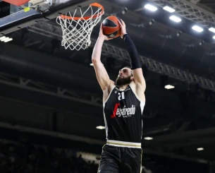 Η Μπαρτσελόνα ανακοίνωσε την απόκτηση του Σενγκέλια