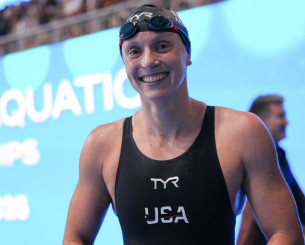 Η τρομερή Λεντέκι κατέγραψε την Νο2 επίδοση όλων των εποχών στα 1500μ ελεύθερο