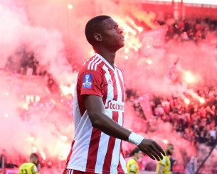 «Ενδιαφέρεται για τον Παπέ Αμπού Σισέ ο Άρης»