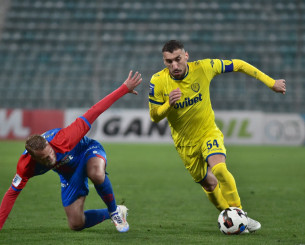 Στην Πορτογαλία ο Λιάβας - Κλείνει στη Ρίο Άβε