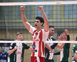 Επιστροφή του Κωστόπουλου στον Φοίνικα Σύρου