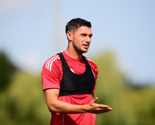 Νέος αριθμός φανέλας για τον Γιάρεμτσουκ στον Ολυμπιακό