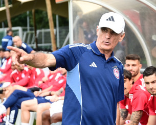 Ο 18χρονος φορ Αγγελάκης με απόφαση Μεντιλίμπαρ στην πρώτη ομάδα του Ολυμπιακού