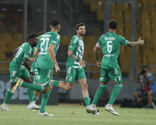 Ο Κβιλιτάια σκοράρει και αυτός με πέναλτι και ισοφαρίζει το σκορ εναντίον της ΑΕΚ (video)