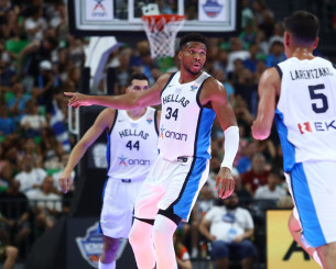 Ημίχρονο... ΝΒΑ από την Εθνική με 61 πόντους και 70% τρίποντο