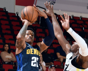 Πρόταση της ΑΕΚ στον Αντόνις Αρμς (video)