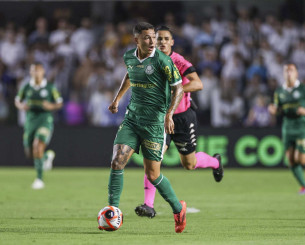 Ο Ολυμπιακός στην τελική ευθεία για τρεις μεταγραφές