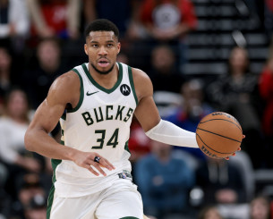 Οι Μπακς αντέδρασαν στα νέα σενάρια για το μέλλον του Αντετοκούνμπο