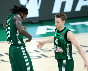 Αταμάν για Γκριγκόνις: «Στον πρώτο αγώνα της Euroleague θα είναι 100% έτοιμος»