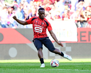 Η Νότιγχαμ βάζει... βαθιά το χέρι στην τσέπη για τον Καλιμουέντο - Πόσο θα κοστίσει η μεταγραφή