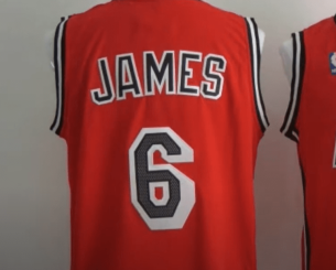 Η Εισαγγελία των ΗΠΑ στο κυνήγι ενός πρώην υπαλλήλου των Μαϊάμι Χιτ: Έκλεψε ιστορικές φανέλες της ομάδας και τις πούλησε