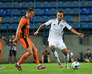 Ο Μαξίμοβιτς ανακοινώθηκε από τη Σαμπάμπ Αλ Αχλί