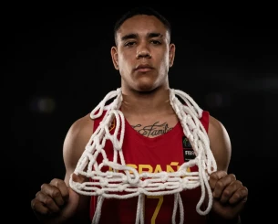 Ο Ισαάκ Νογκές είναι και επίσημα παίκτης της Βαλένθια