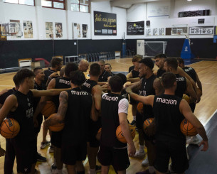 Ζντοβτς και παίκτες πάτησαν παρκέ - Πραγματοποιήθηκε η «πρώτη» του ΠΑΟΚ