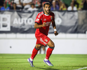 Γκολάρα Παυλίδη με σουτ εκτός περιοχής για την Μπενφίκα (video)