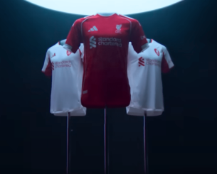 Οι νέες φανέλες της Λίβερπουλ «έσπασαν» όλα τα ρεκόρ: Σημείωσαν 700% αύξηση στις πωλήσεις!