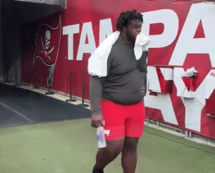 Ο βαρύτερος παίκτης στην ιστορία του NFL: Ο Ντέσμοντ Γουότσον δεν μπορεί να αγωνιστεί λόγω των κιλών του