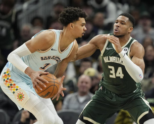 Δεν σταματάει να ψηλώνει ο Γουεμπανιαμά - Πόσο ύψος έχει τώρα