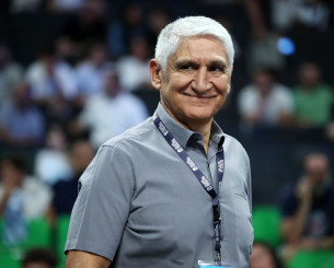 Ο Παναγιώτης Γιαννάκης βρίσκεται στο «Σπύρος Κυπριανού» για τον ιστορικό αγώνα της Κύπρου με τη Βοσνία